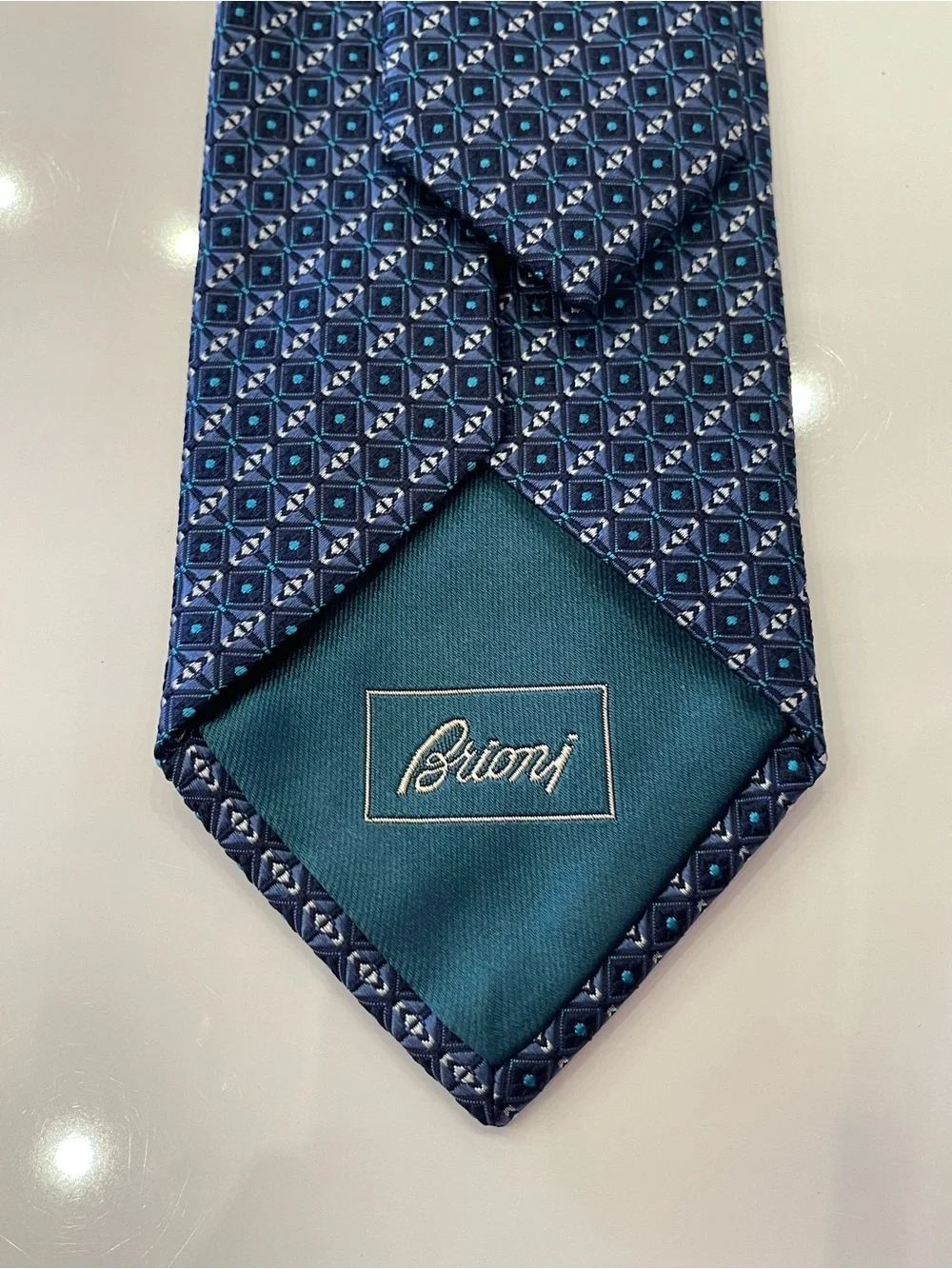 NWT Brioni Silk Tie Handmade in Italy Blue Geometric Pattern Luxury